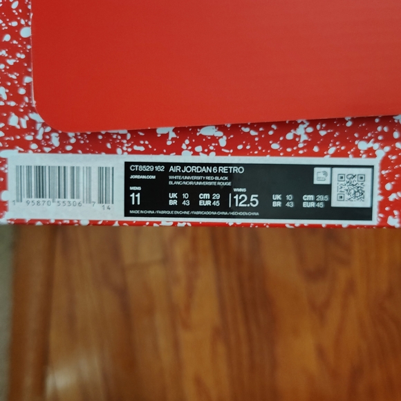 Jordan 6 Retro Red Oreo Size 11 - Picture 10 of 12